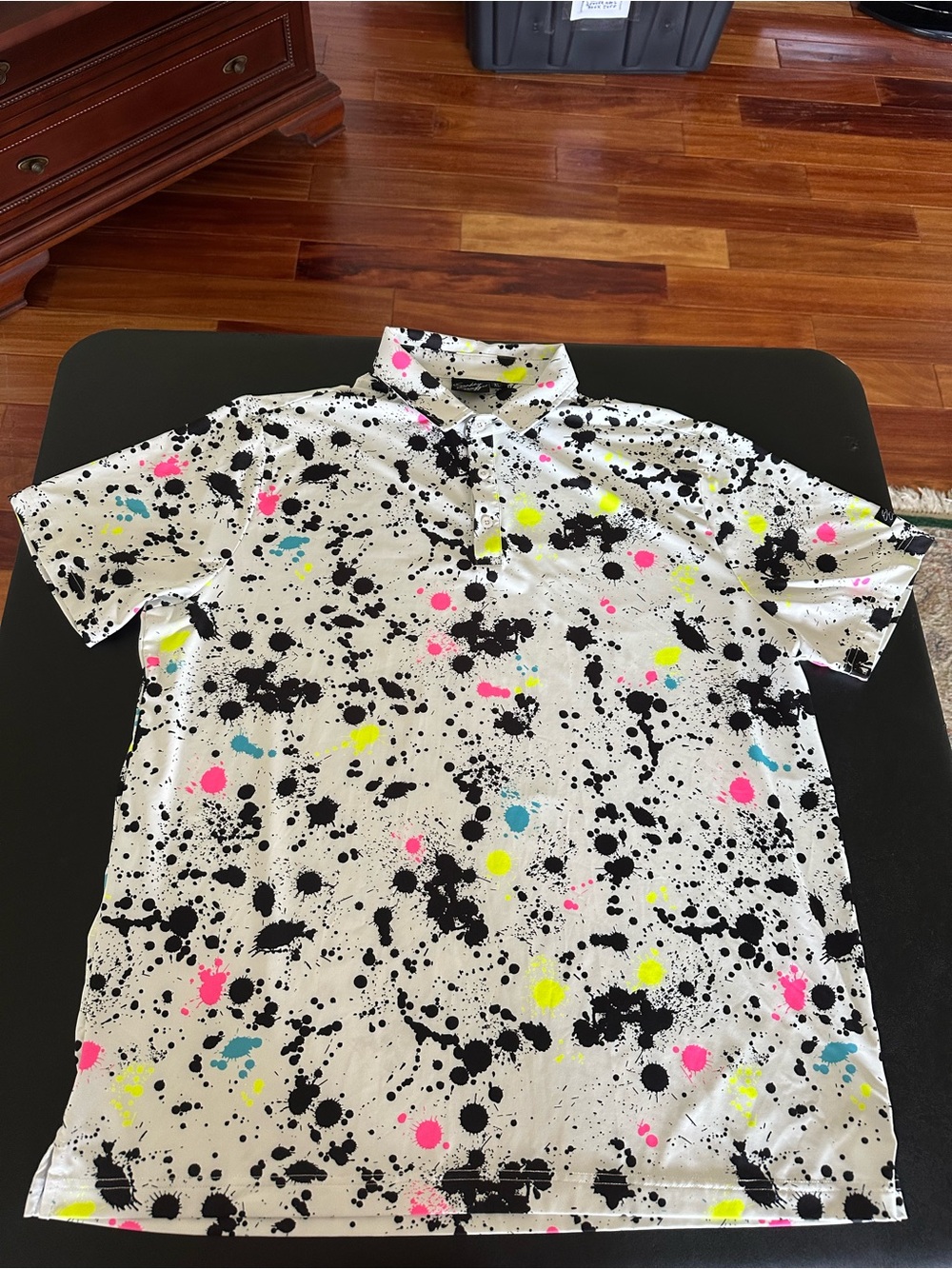 Sunday Swagger Golf Men's White Splatter Print Polo Shirt with Neon Accents XL